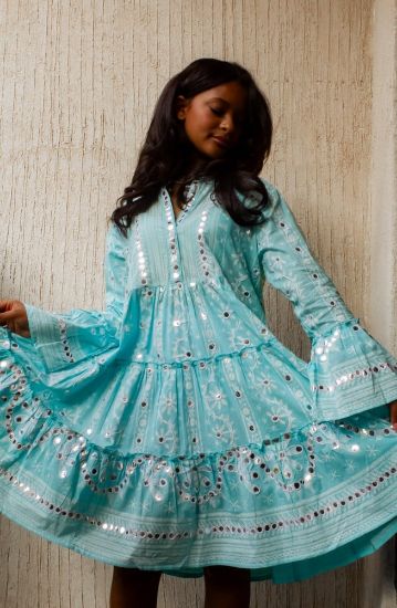 صورة فستان نسائي