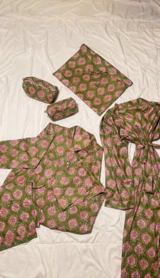 صورة طقم بجامة من 5 قطع