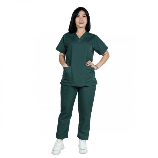 صورة زي طبي نسائي , زيتي