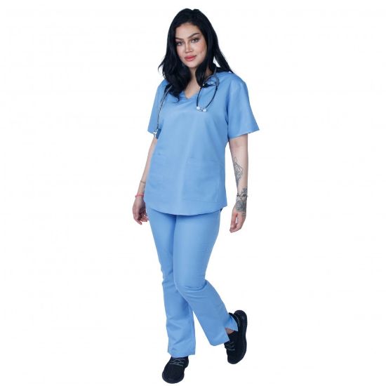 صورة سكراب طبي نسائي لون سماوي