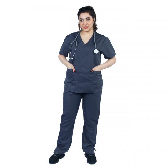 صورة زي طبي نسائي من كنزي لون رمادي