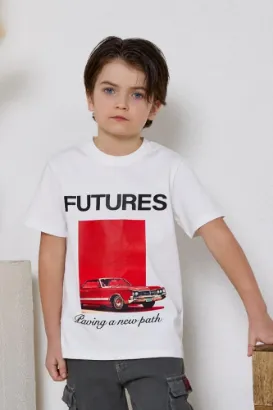 صورة تيشيرت ابيض بطباعه سياره كلاسيك
