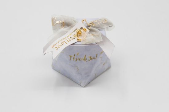 صورة علب كرتونية سداسي