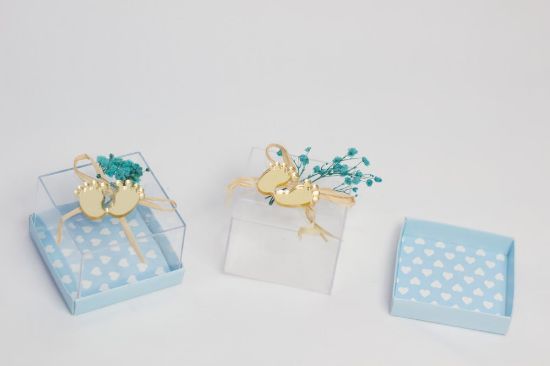 صورة علب اكليريك مربع