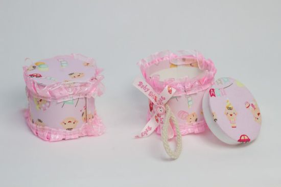 صورة علب مواليد