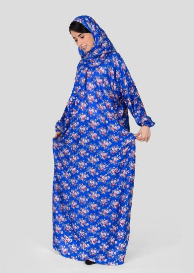 صورة شرشف صلاة نسائي مع طرحة