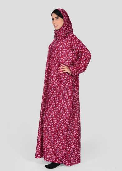 صورة شرشف صلاة نسائي مع طرحة