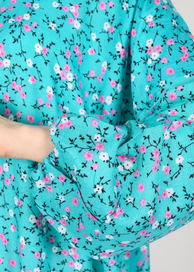 صورة شرشف صلاة نسائي مع طرحة