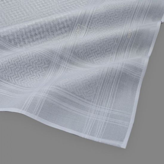 صورة شماغ البسام بريز الأبيض