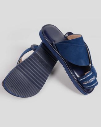 صورة نعال شرقي بدعسة مريحة