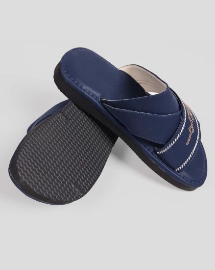 صورة حذاء ولادي شرقي