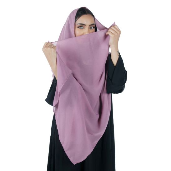 صورة طرحة ملونة لون سادة